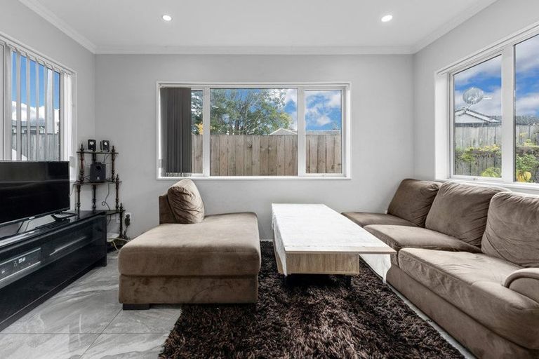 Photo of property in 11 Lochinver Road, Papatoetoe, Auckland, 2025