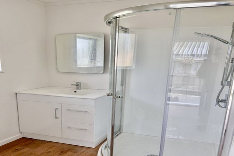 Photo of property in 6/150 Hutchinson Avenue, New Lynn, Auckland, 0600