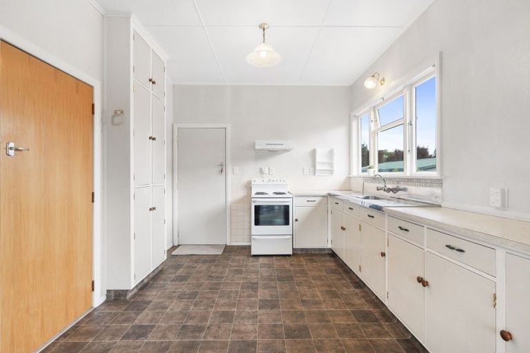 Photo of property in 51 East Street, Greytown, 5712