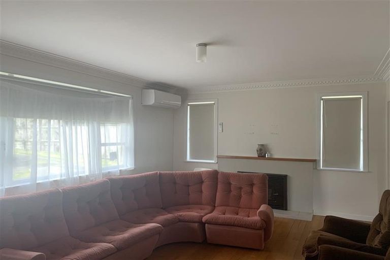 Photo of property in 106 Lincoln Road, Henderson, Auckland, 0610