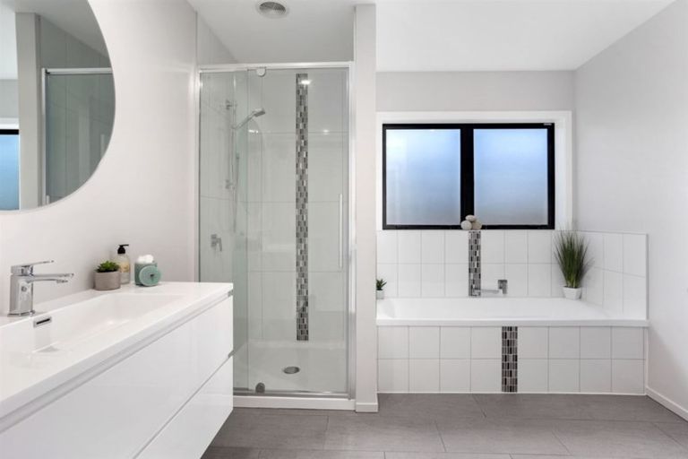 Photo of property in 7 Anchorage Grove, Coastlands, Whakatane, 3120