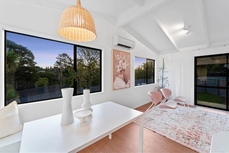 Photo of property in 2/71 Anich Road, Massey, Auckland, 0614