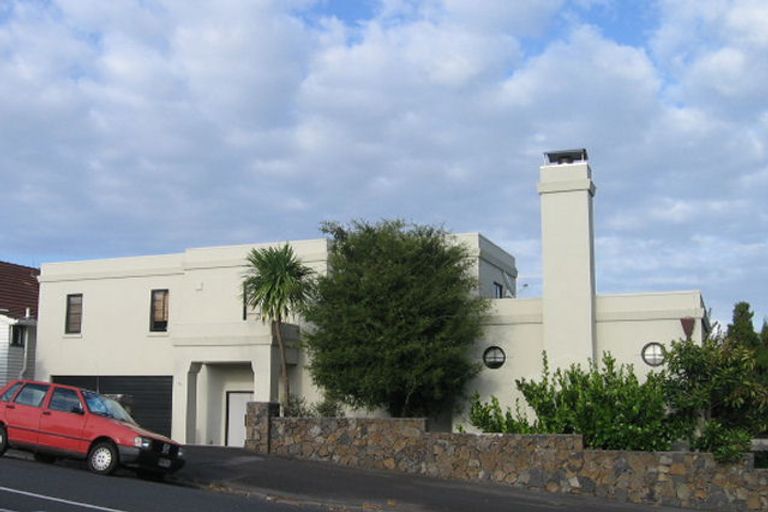 Photo of property in 2a Waiatarua Road, Remuera, Auckland, 1050