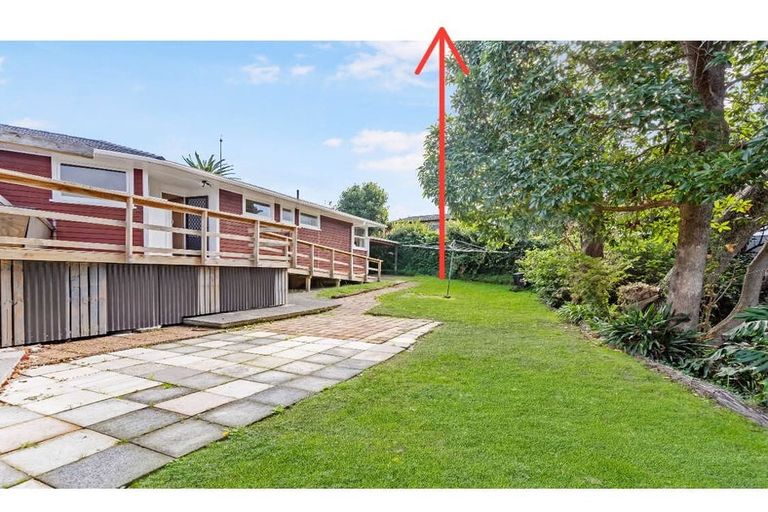 Photo of property in 163 Edgewater Drive, Pakuranga, Auckland, 2010
