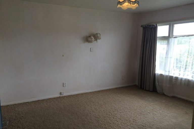 Photo of property in 1/122 Avonhead Road, Avonhead, Christchurch, 8042