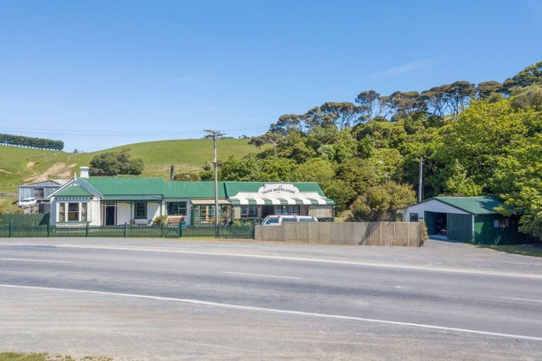 Photo of property in 2 Moturata Road, Taieri Beach, Brighton, 9091