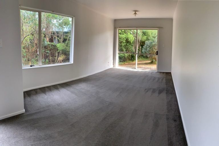 Photo of property in 1/114 Verran Road, Birkdale, Auckland, 0626