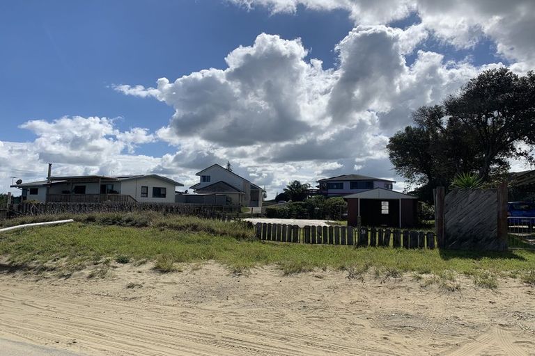 Photo of property in 38 Kaka Street, Ahipara, Kaitaia, 0481