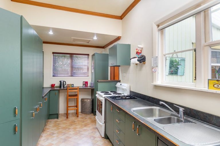 Photo of property in 164 Rata Street, Naenae, Lower Hutt, 5011
