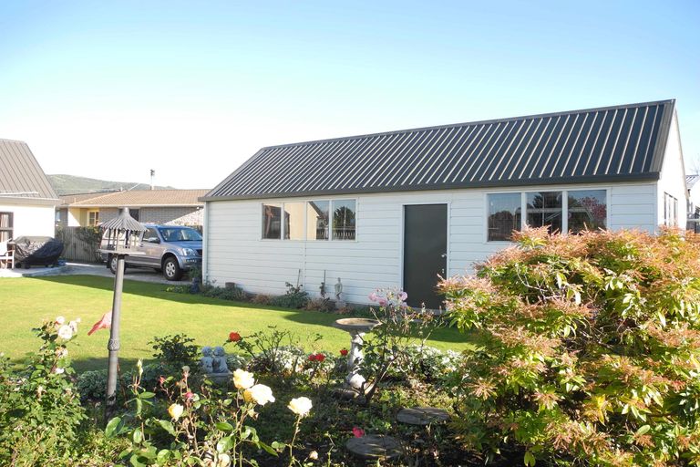 Photo of property in 8 Grace Street, Waimate, 7924