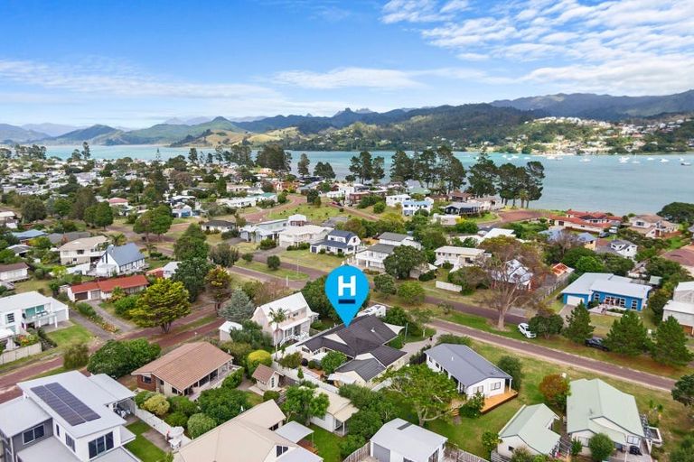 Photo of property in 23 Vista Paku, Pauanui, Hikuai, 3579