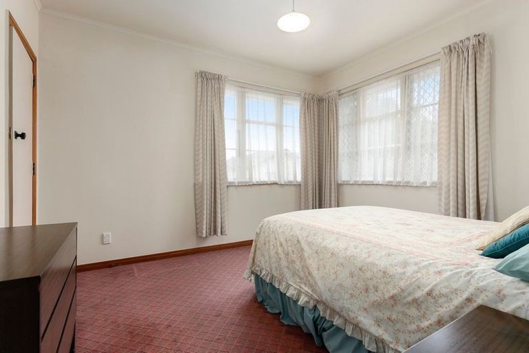 Photo of property in 14a Arawa Street, New Lynn, Auckland, 0600