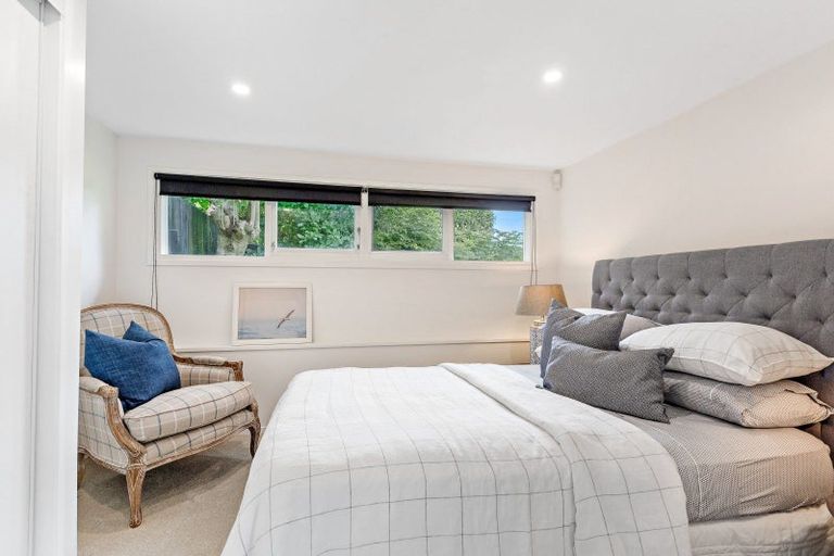 Photo of property in 17 Hillcrest Grove, Hillpark, Auckland, 2102