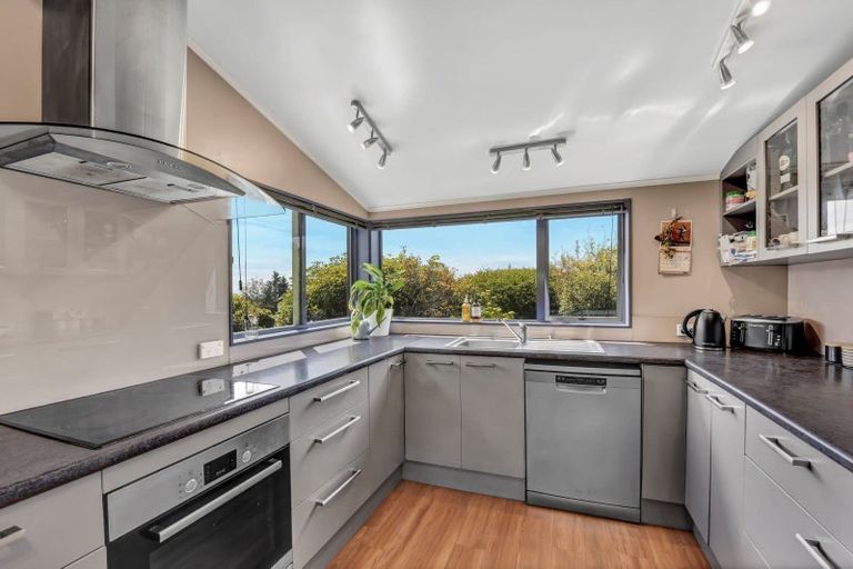 Photo of property in 337 Old Coach Road, Upper Moutere, 7173