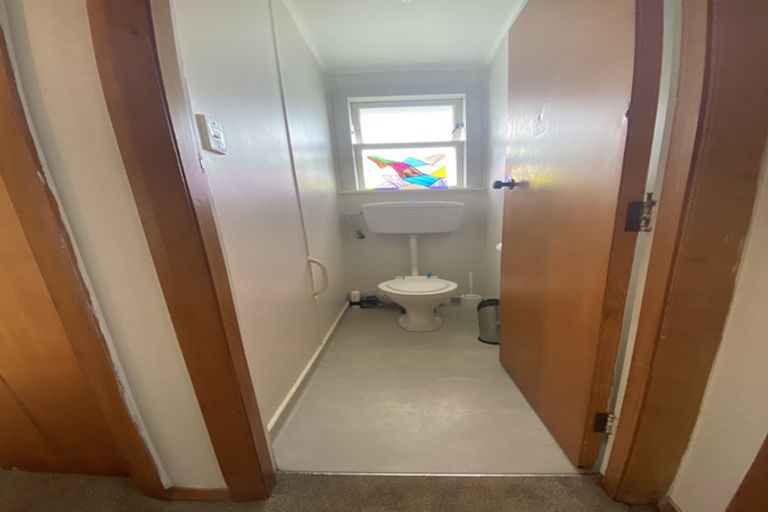 Photo of property in 34 Matipo Street, Castlecliff, Whanganui, 4501