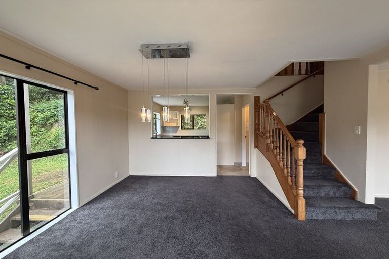 Photo of property in 63 Makara Road, Karori, Wellington, 6012