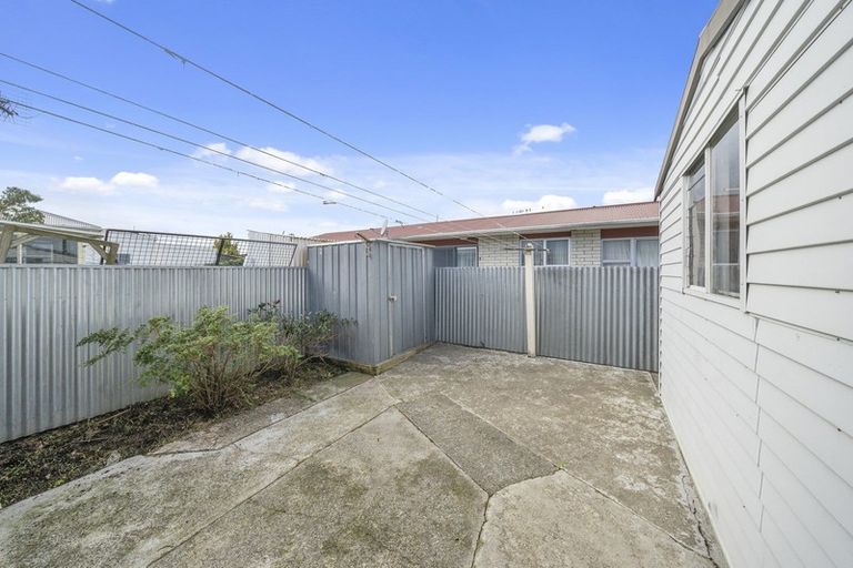 Photo of property in 36 Cambridge Street, Levin, 5510