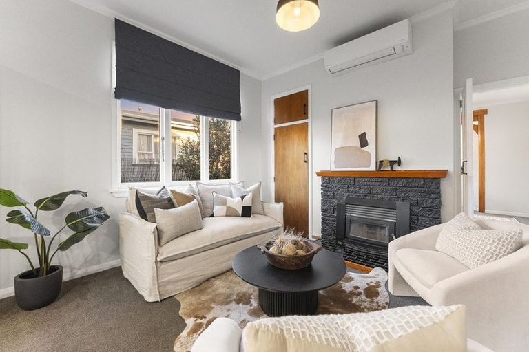 Photo of property in 34 David Street, Westown, New Plymouth, 4310