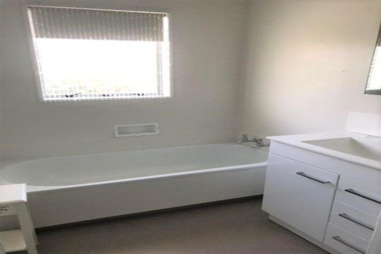 Photo of property in 301-303 Nelson Street North, Hastings, 4122