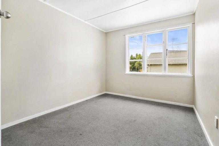 Photo of property in 5 Denz Street, Maeroa, Hamilton, 3200