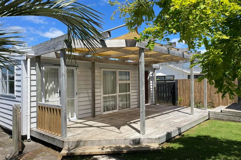 Photo of property in 10 Fyfe Road, Waihi Beach, 3611