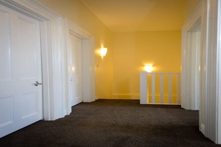 Photo of property in 12 Gordon Street, Newtown, Wellington, 6021