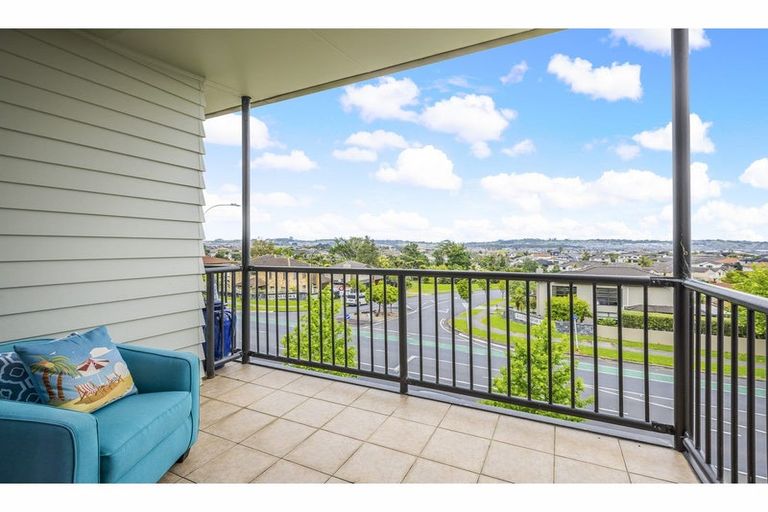 Photo of property in 41/124 Stancombe Road, Flat Bush, Auckland, 2016