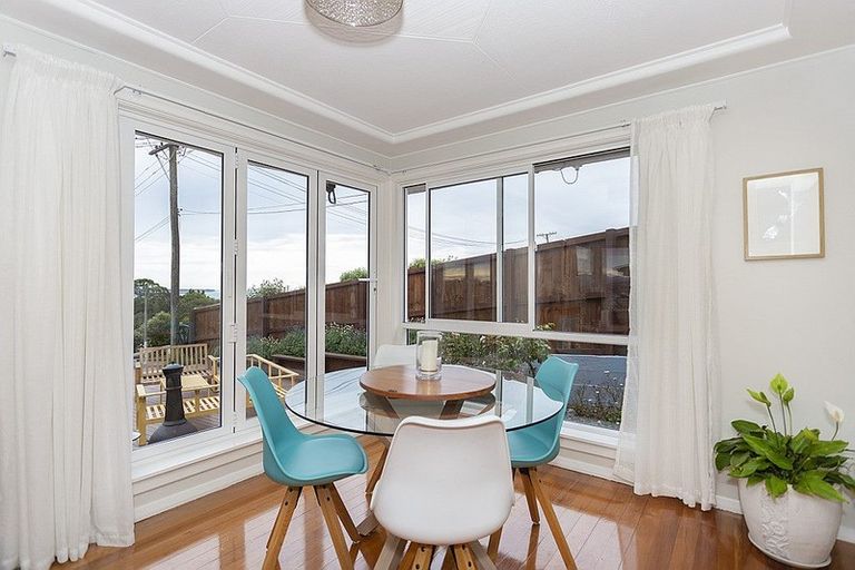 Photo of property in 12 Selwyn Street, South Hill, Oamaru, 9400