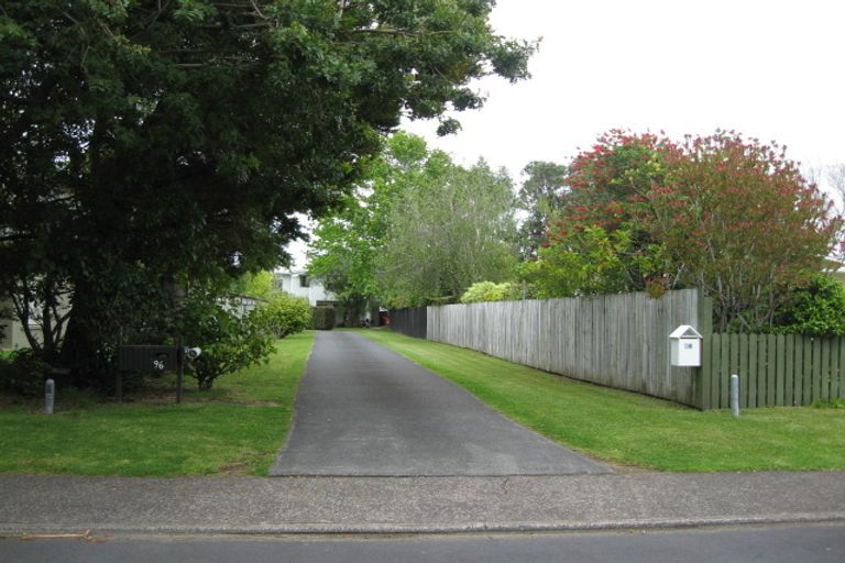 Photo of property in 96 The Circle, Manly, Whangaparaoa, 0930