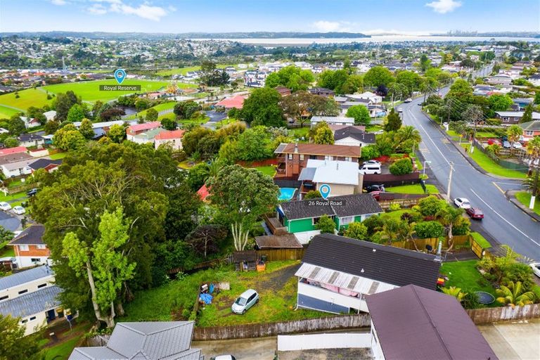 Photo of property in 26 Royal Road, Massey, Auckland, 0614