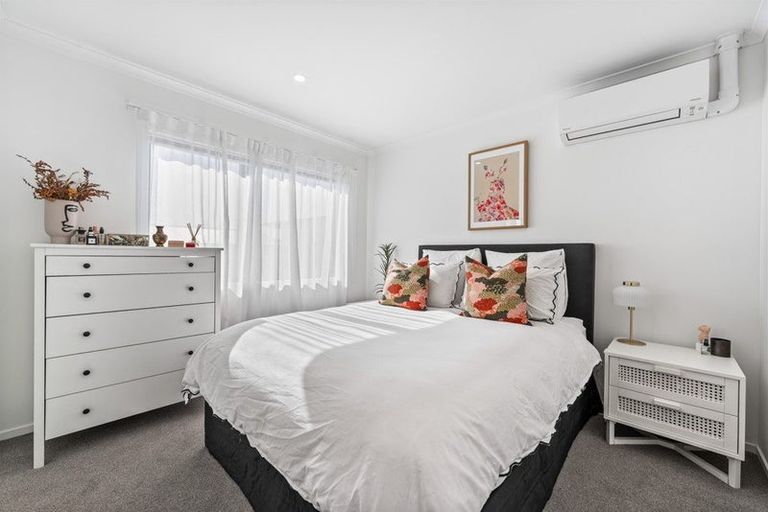 Photo of property in 49 David Carnegie Road, Hobsonville, Auckland, 0616