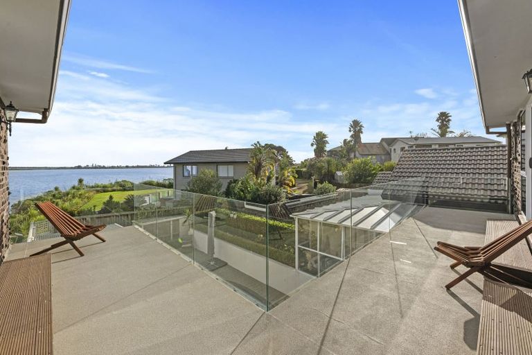 Photo of property in 43 St Annes Crescent, Wattle Downs, Auckland, 2103