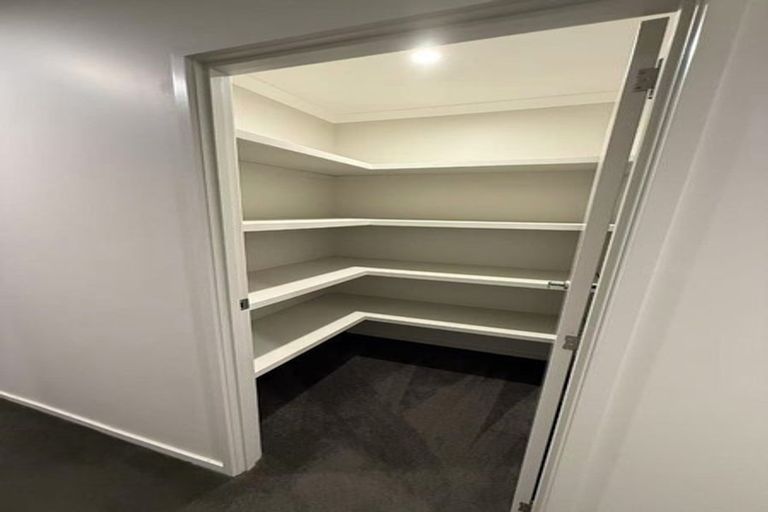 Photo of property in 98 Ridgedale Road, Silverdale, 0932