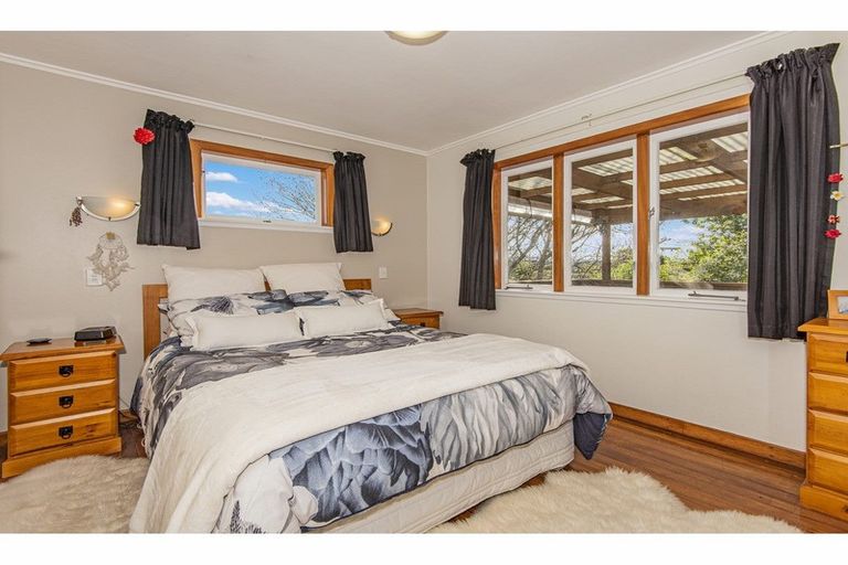 Photo of property in 56 Onerahi Road, Onerahi, Whangarei, 0110