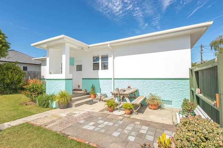 Photo of property in 12 Quick Avenue, Aramoho, Whanganui, 4500