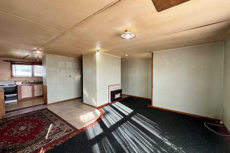 Photo of property in 141 Puriri Street, Castlecliff, Whanganui, 4501