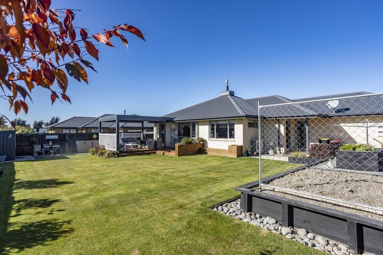 Photo of property in 24 Weka Street, Oxford, 7430