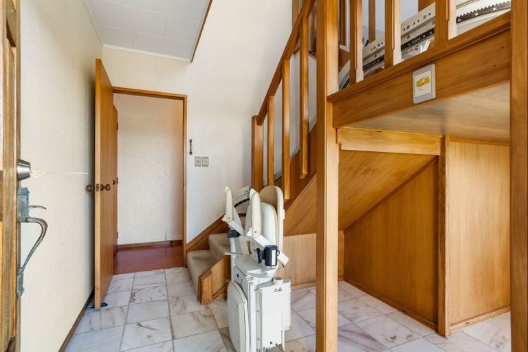 Photo of property in 115 Park Avenue, Whangamata, 3620