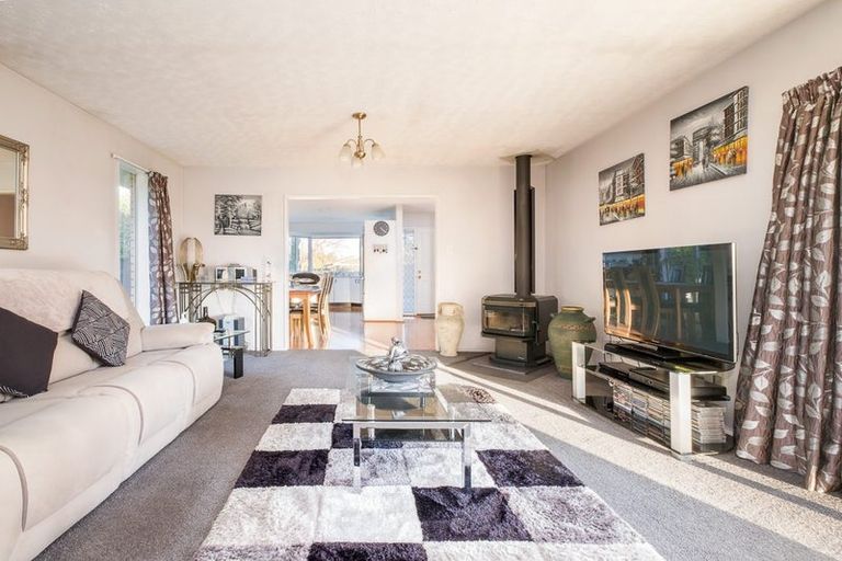 Photo of property in 28 Roydon Drive, Templeton, Christchurch, 8042