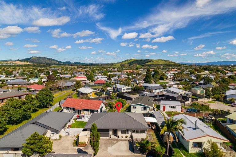 Photo of property in 56c Hartford Avenue, Papamoa Beach, Papamoa, 3118