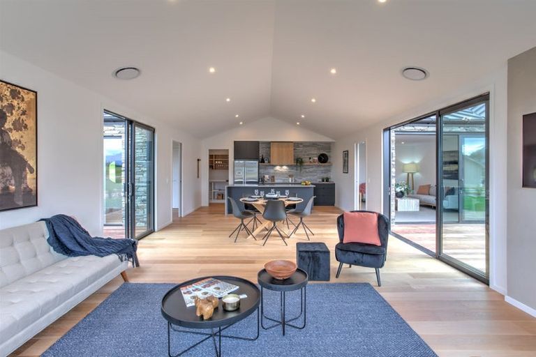 Photo of property in 14 Campbell Road, Wanaka, 9305
