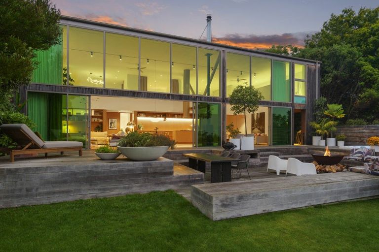 Photo of property in 67 Whaka Terrace, Huntsbury, Christchurch, 8022