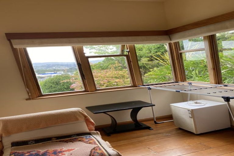 Photo of property in 57 Townsend Road, Miramar, Wellington, 6022