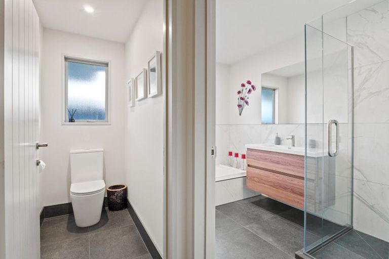 Photo of property in 38 Erskine Street, Lake Hayes, Queenstown, 9304