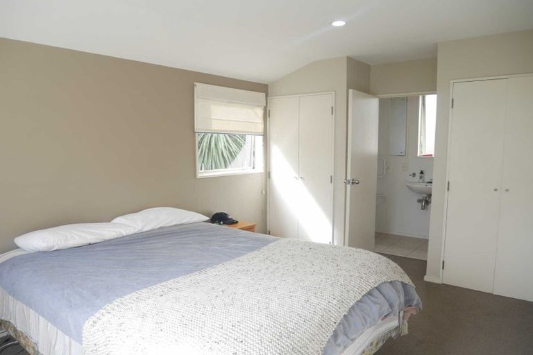 Photo of property in 28b Mayfair Street, Riccarton, Christchurch, 8011