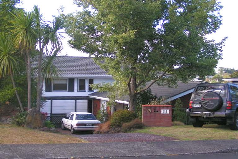 Photo of property in 33 Meadowvale Avenue, Forrest Hill, Auckland, 0620