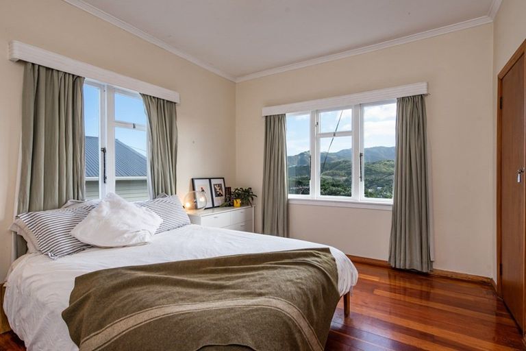 Photo of property in 27 Hudson Street, Island Bay, Wellington, 6023