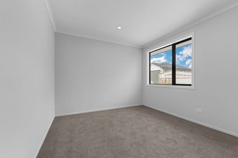 Photo of property in 35b Leathem Crescent, Pokeno, 2402