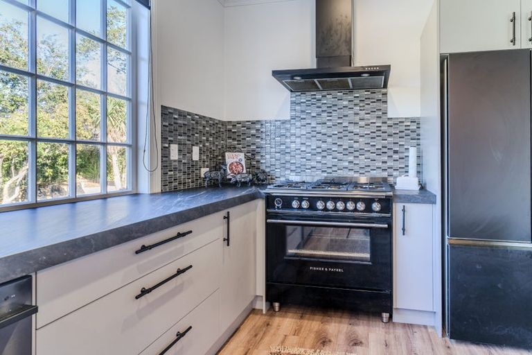 Photo of property in 25 Spenser Street, Milton, 9220