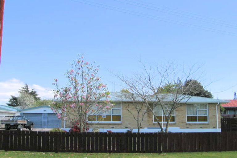 Photo of property in 12 Park Road, Western Heights, Rotorua, 3015